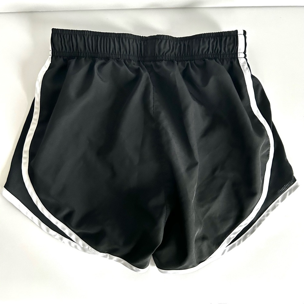 🌸NWOT Nike Women’s Running Shorts. Black With White Piping. Size: XS - Picture 2 of 7
